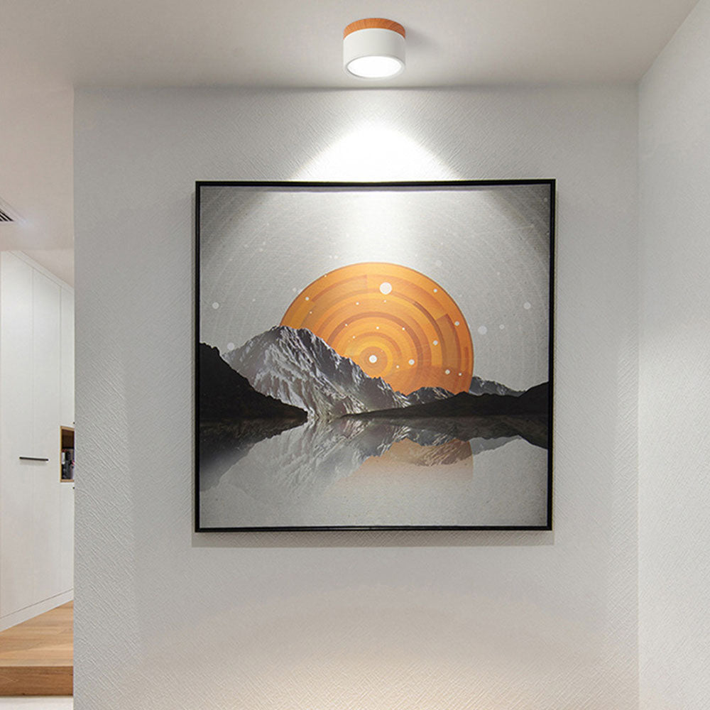 Plafonnier rond moderne en aluminium avec accents en bois et LED, éclairage scandinave pour entrée, salle à manger et salon | Sansoti