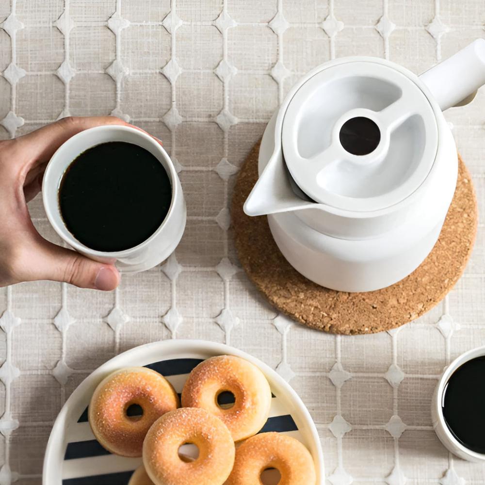 Isolierte Karaffe 1 Liter Holzgriff Doppelwandig Kaffeekaraffe Thermos Skandinavisches Design Grün Weiß Schwarz Rot Braun | Sansoti