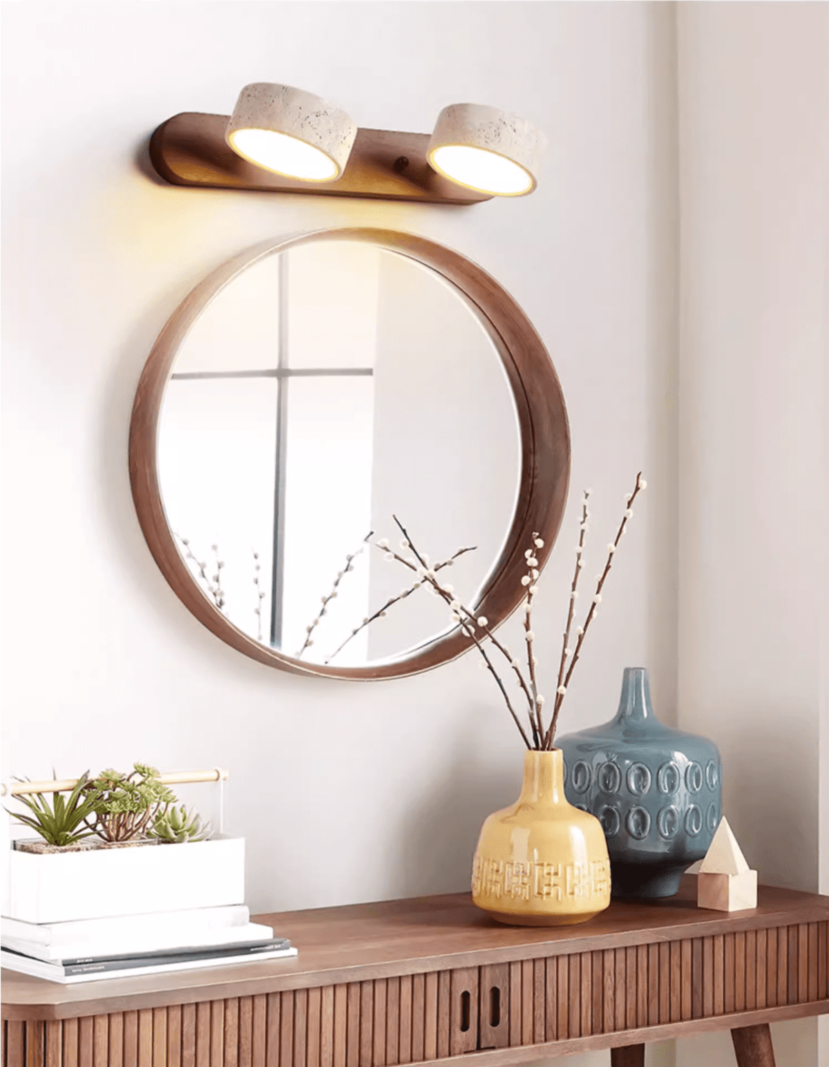 Travertin-Wandlampe mit Holzfuß und doppelter LED-Lichtquelle, natürliches Stein-Design, Wandbeleuchtung für Schlafzimmer, Flur und Wohnzimmer | Sansoti