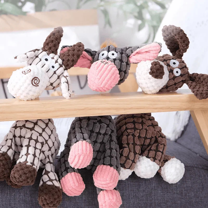 Plüsch Hundespielzeug Kuscheltiere robust und interaktiv für alle Hunderassen Spielspaß fördern Kauen Apportieren kauresistentes Design | Sansoti