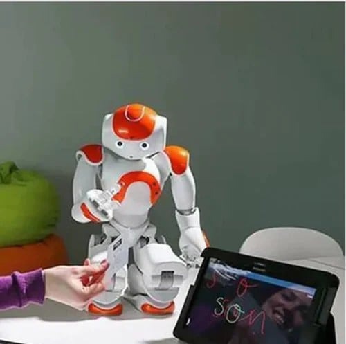 Robot éducatif interactif pour enfants avec commande gestuelle, fonctions musicales et de danse, programmable | Sansoti