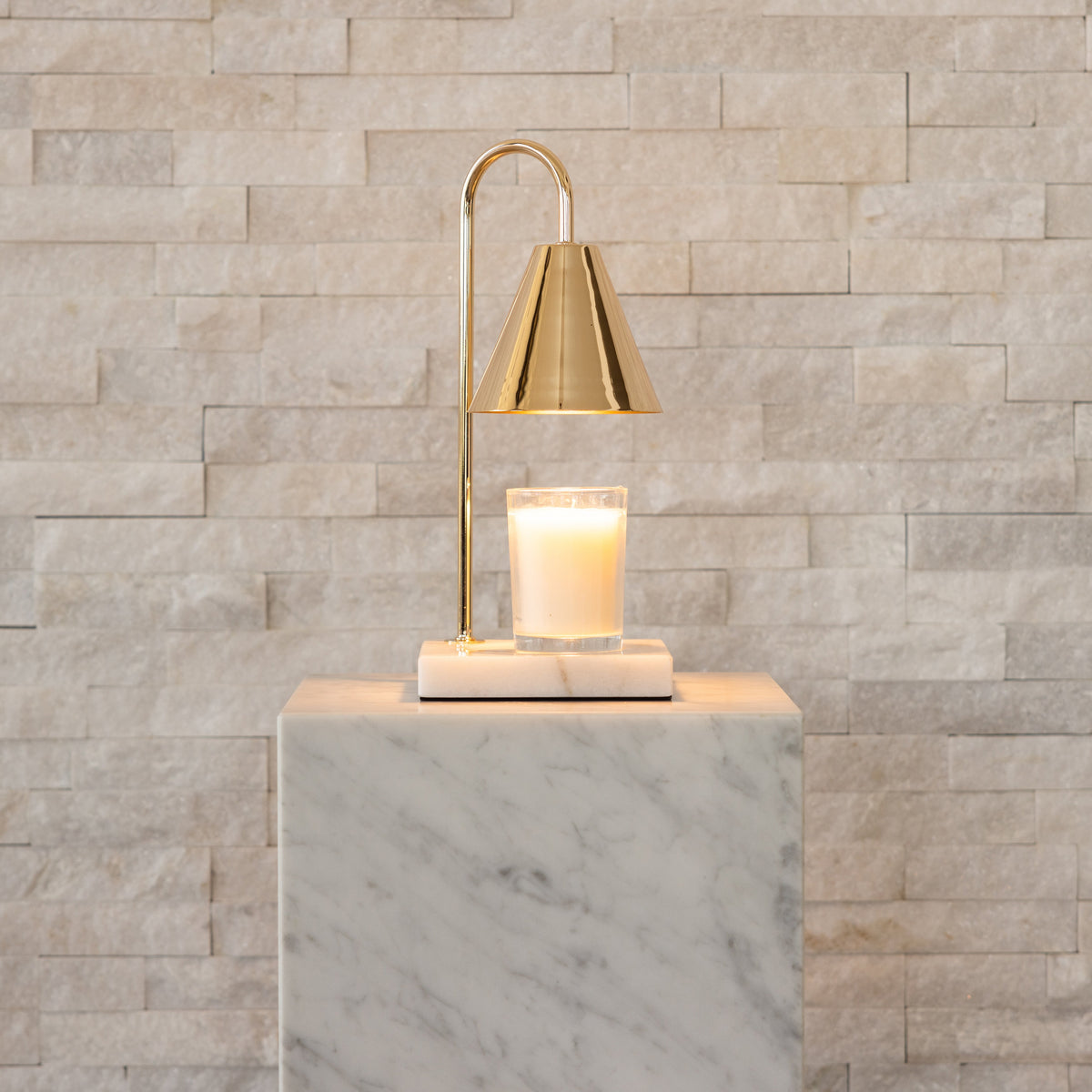 Luxury Candle Warmer Lamp With Timeless Marble Finish And Flameless Warmth | Sansoti