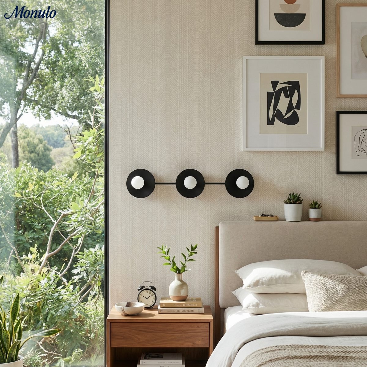 Metal Wall Lamp with Spherical Glass Shades 3-Light Bathroom Lighting Matte Green | Sansoti