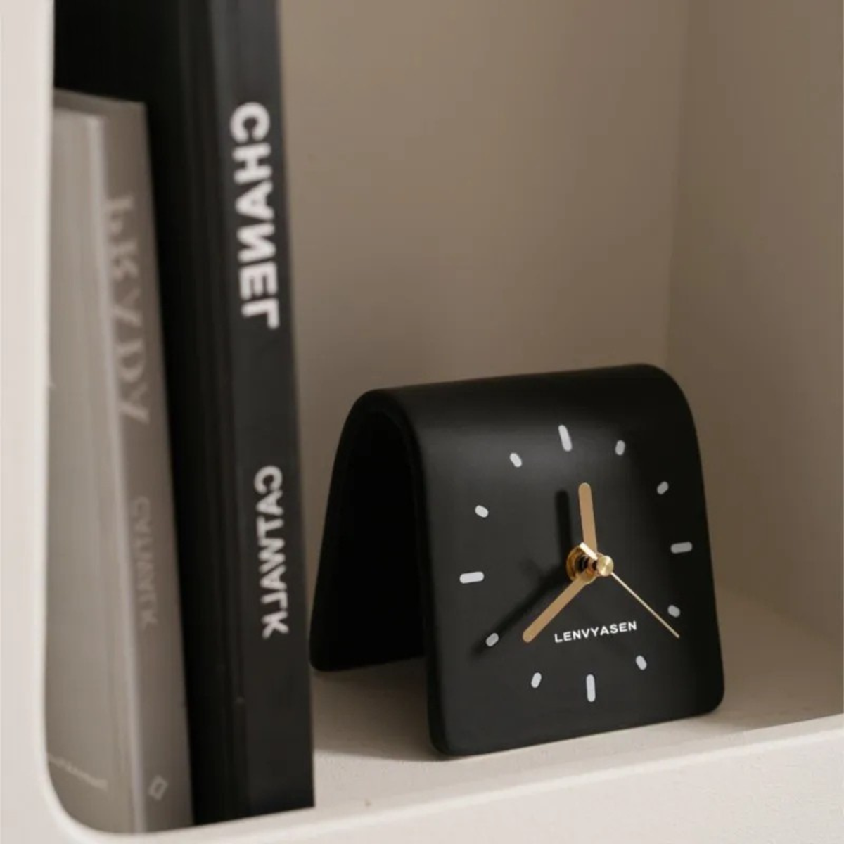Ceramic Table Clock Square Silent Dial Living Room and Bedroom Decorative Timepiece Silent Movement | Sansoti