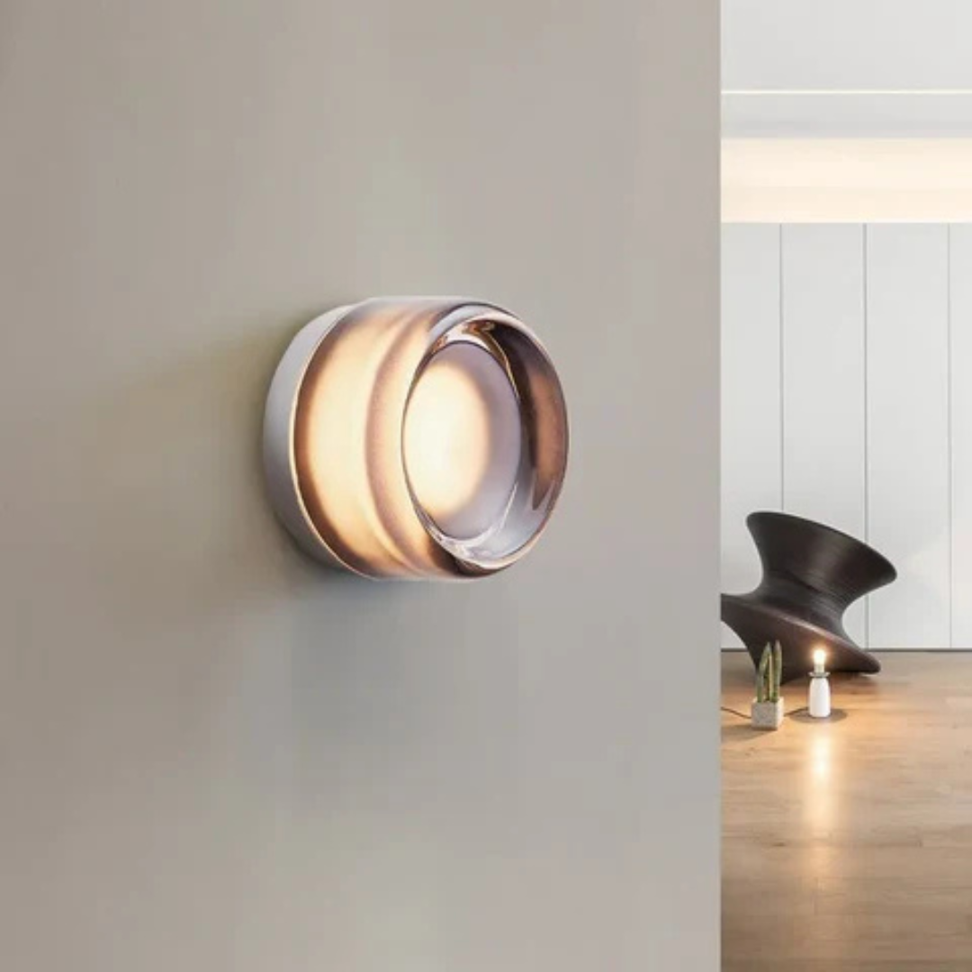Glazen Wandlamp met IJzeren Armatuur – Scandinavische Stijl voor Sfeervolle Verlichting in Woonkamer en Slaapkamer | Sansoti