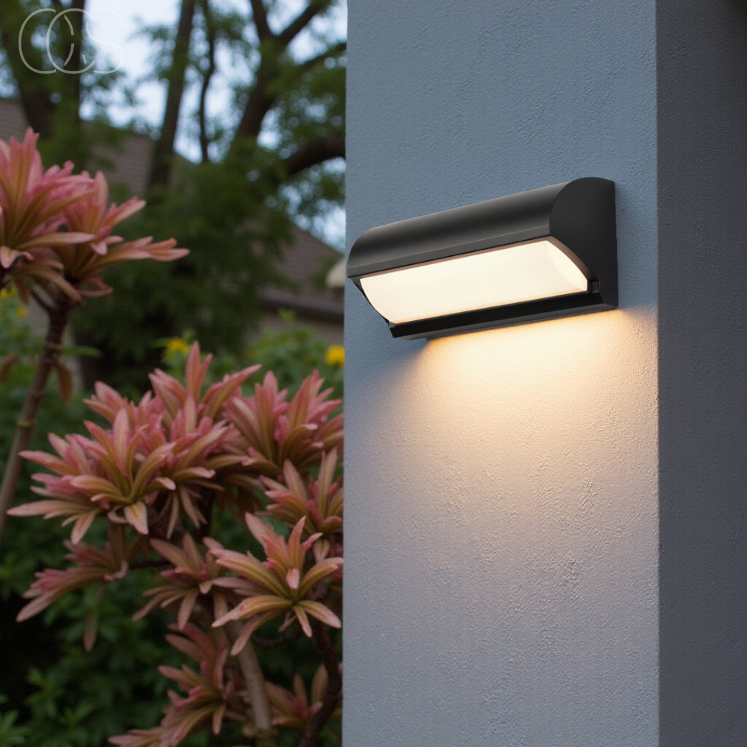 Zewnętrzna lampa ścienna LED, czarna, IP65, wodoodporna, 20 W, 960 lumenów, ciepła biel 3000 K, nowoczesny design, oświetlenie ogrodu i elewacji | Sansoti