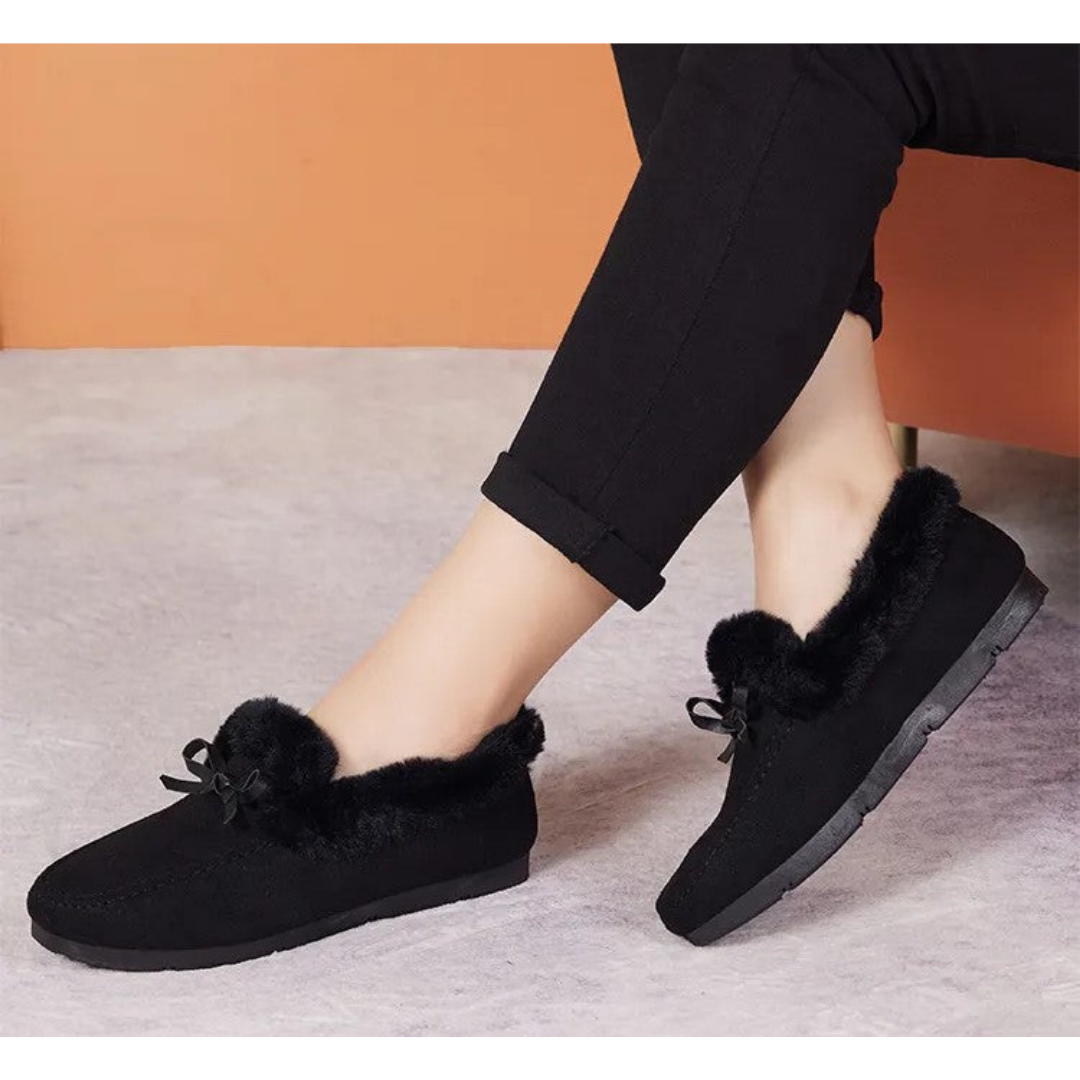 Damen-Hausschuhe mit Plüschfutter und rutschfester Sohle, warme Winterschuhe mit Schleife, bequeme Hausschuhe für drinnen | Sansoti
