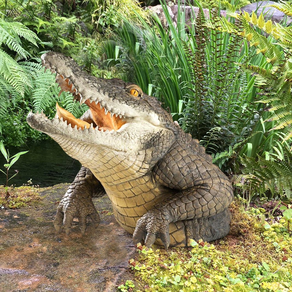 Crocodile Garden Statue Resin Waterproof Pond Decoration Wildlife Reptile Statue Pool Garden Accent Outdoor | Sansoti