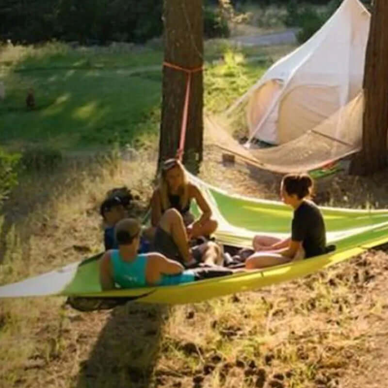 Triangular Hanging Camping Relax Mat for Multiple People – Airbed for 3 Points with Mounting Set 280x280 or 400x400 cm Green Black | Sansoti