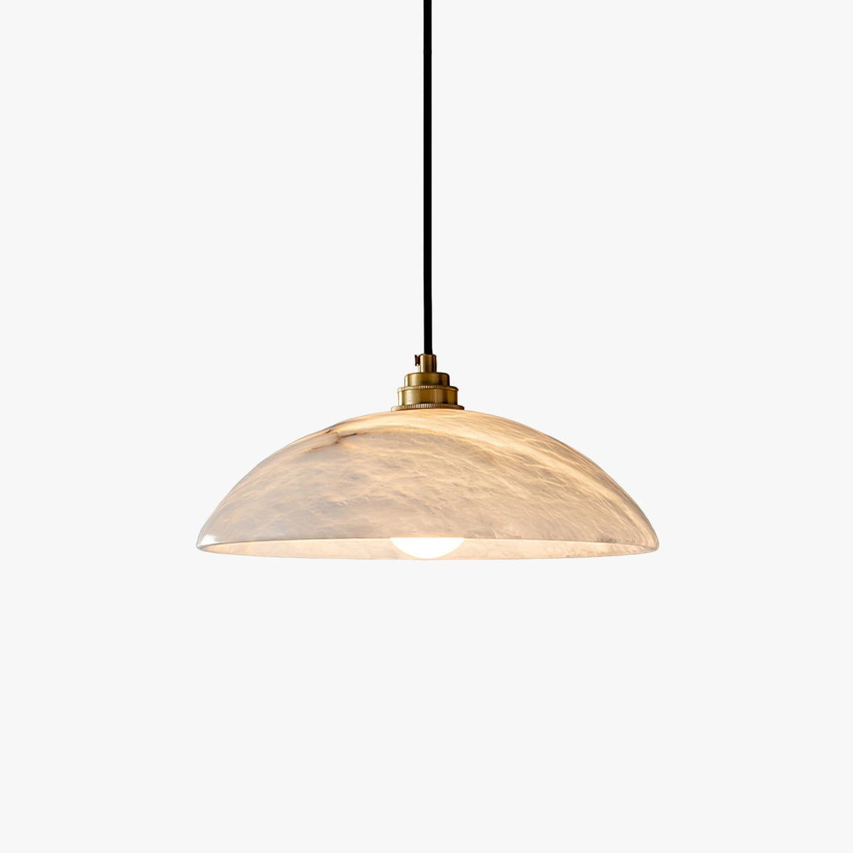 Kuppelförmige Pendelleuchte aus Alabaster mit Kupferfassung – Ø30cm & Ø40cm – Naturstein – Warme Ausstrahlung für Esszimmer, Küche und Wohnzimmer | Sansoti