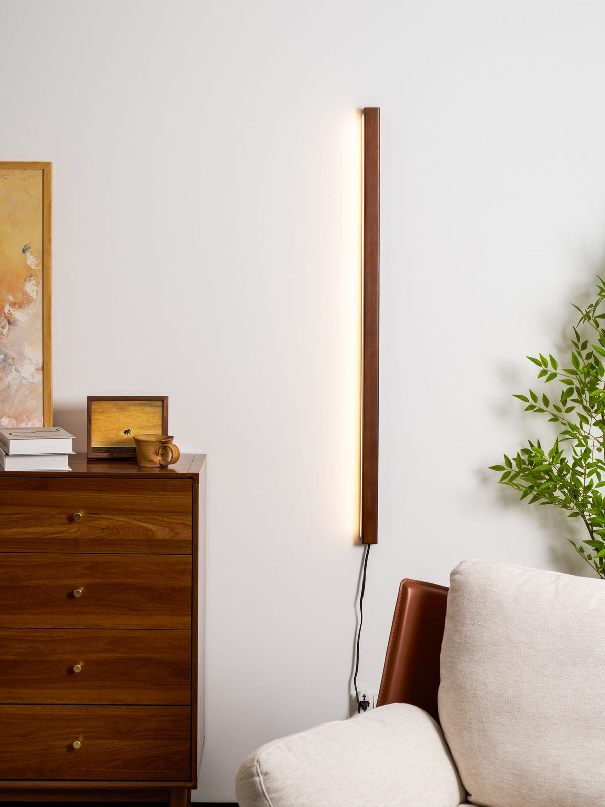 Runde Holz-Wandleuchte mit LED — Skandinavisches Design mit Dimmfunktion — Erhältlich in drei Größen | Sansoti