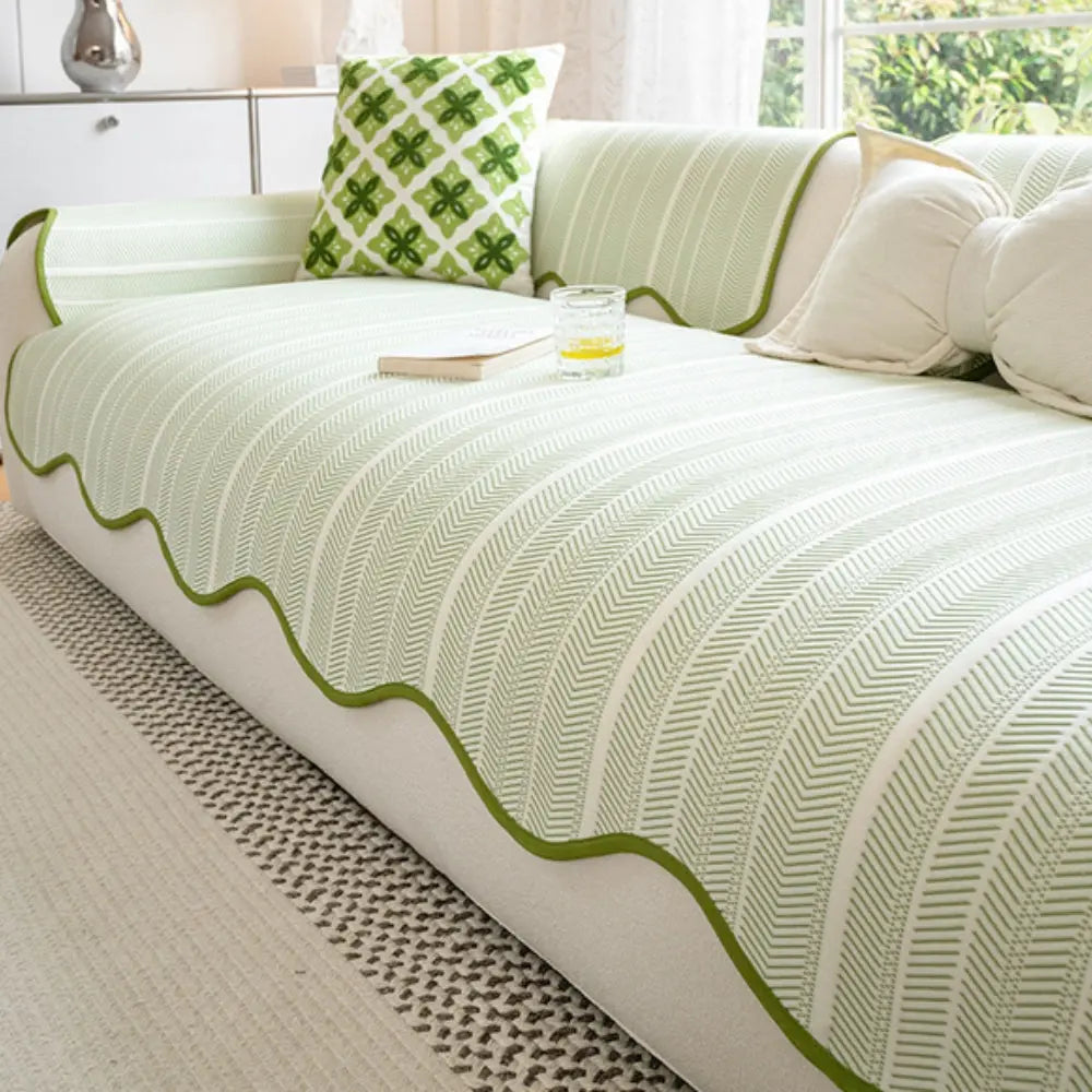 Fischgrät-Sofahusse mit Muschelrand – Schutzbezug für alle Jahreszeiten – Mikrofaser | Sansoti