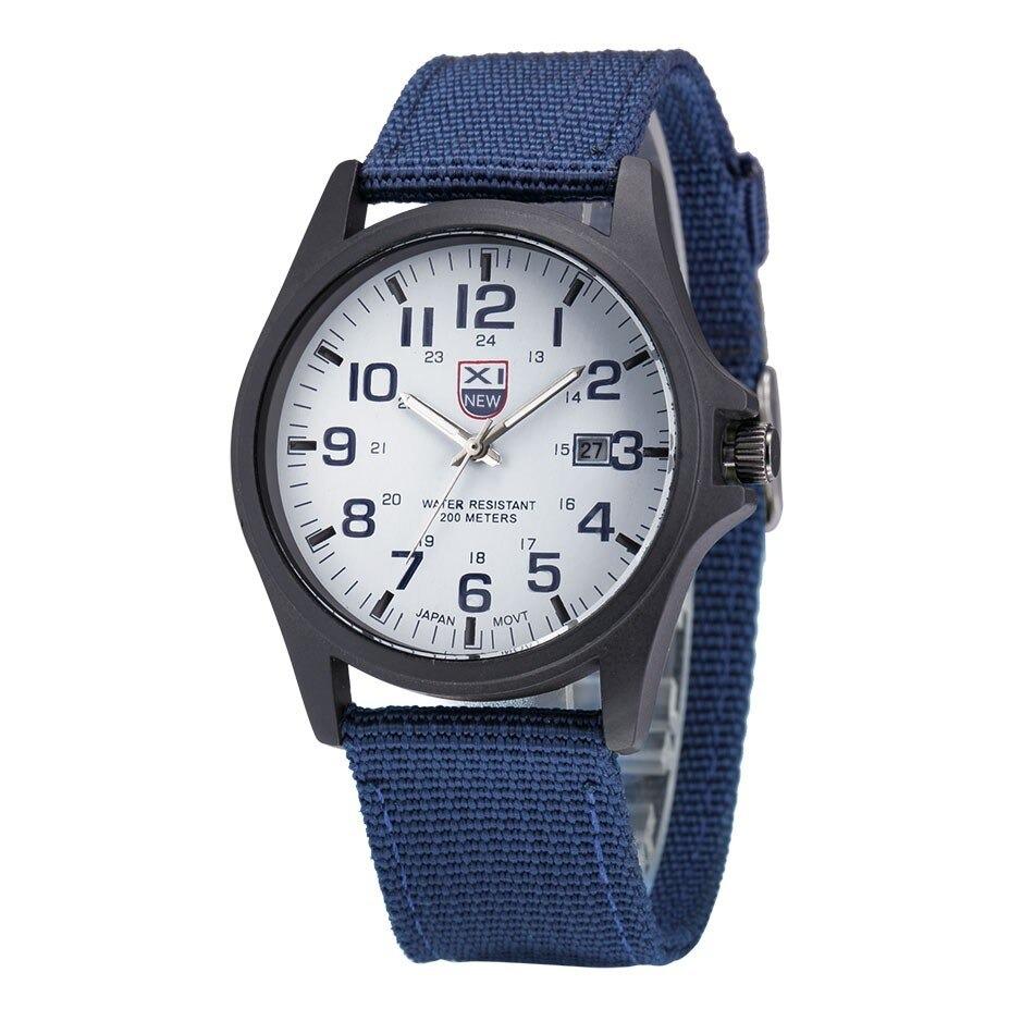 Sportliche Herrenuhr mit LED-Beleuchtung, Chronograph, wasserdicht bis 50 Meter, für Outdoor-Aktivitäten | Sansoti