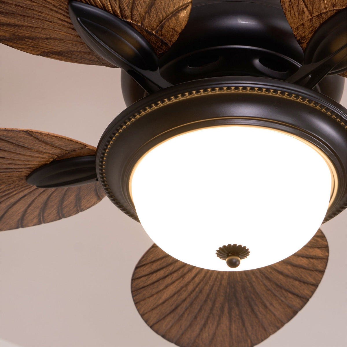 Ventilateur de plafond en bois tropical avec éclairage – télécommande 6 vitesses | Sansoti