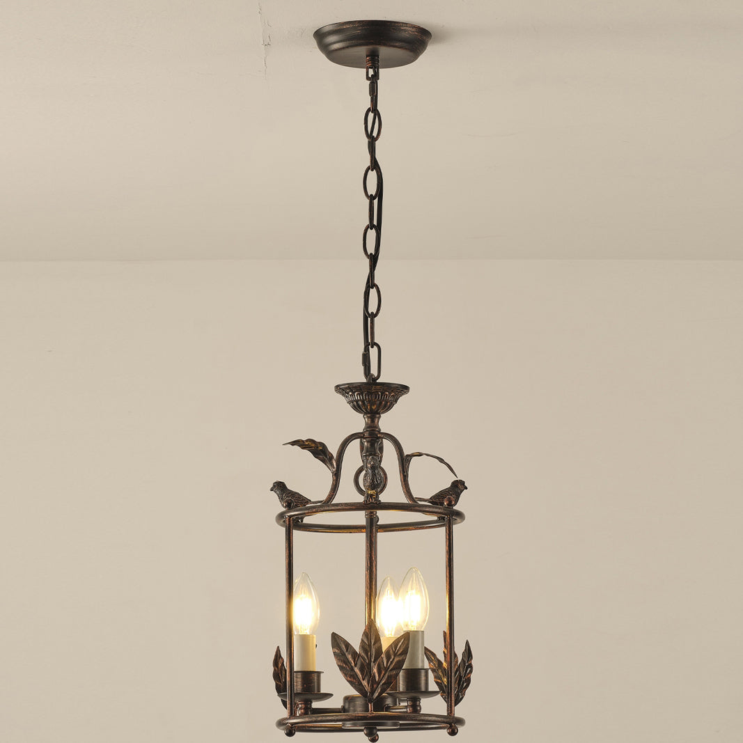 Lámpara colgante barroca tipo farol con detalles de pájaros y hojas – lámpara de techo clásica de 3 luces en dorado o bronce | Sansoti