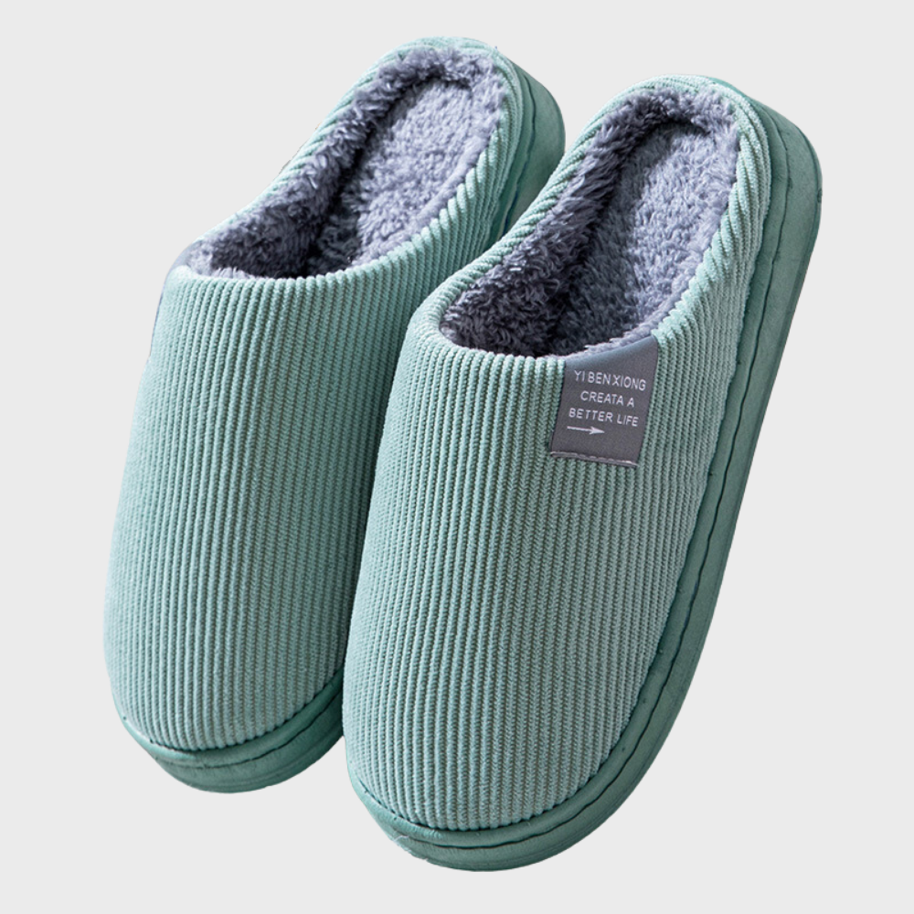 Warm House Slippers with Soft Lining for Cold Days - Comfortable Slip-On Model for Women and Men, Non-Slip | Sansoti