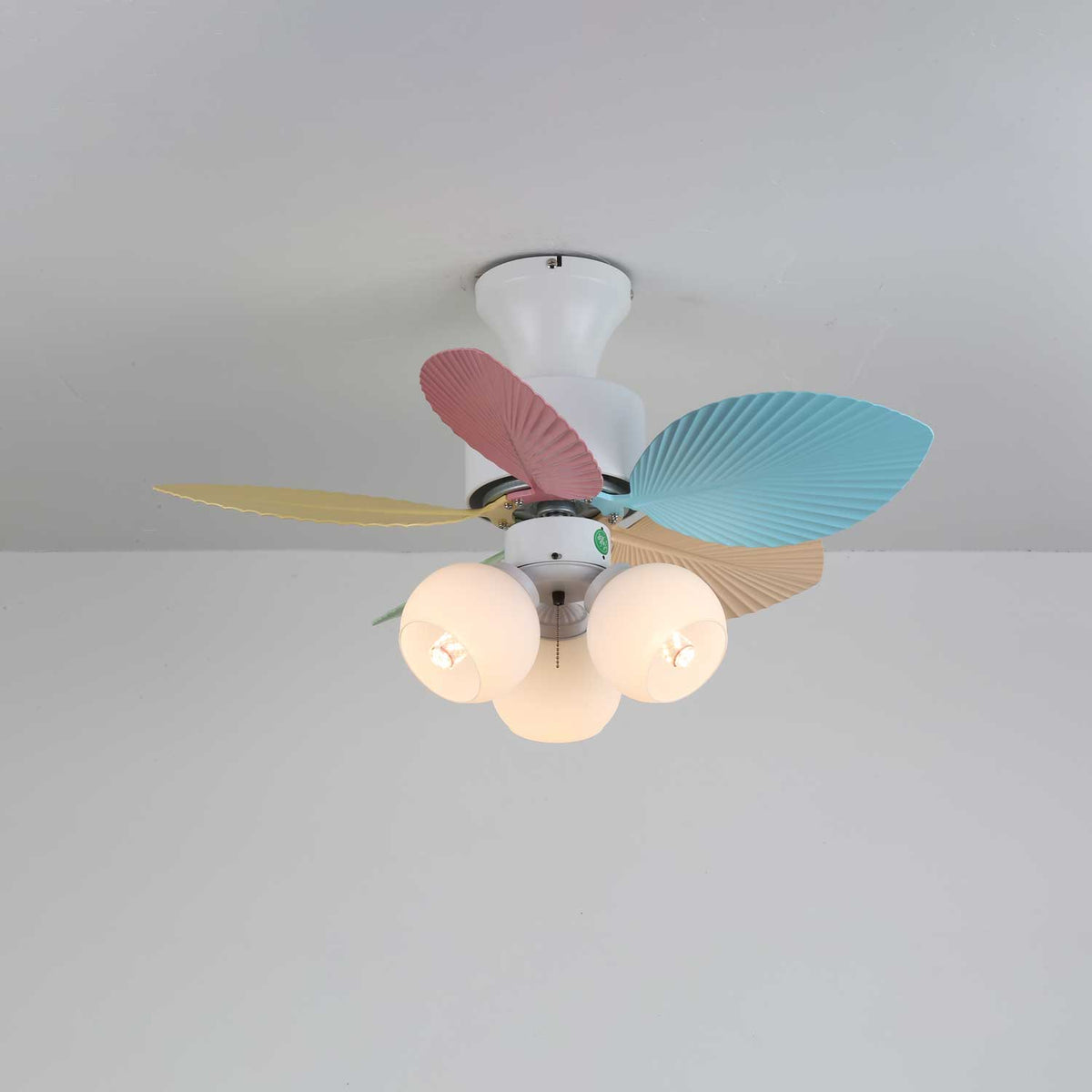 Deckenventilator mit farbigem Glaslicht – Ø76 cm dimmbar – 6 Geschwindigkeiten inkl. Fernbedienung – leiser Motor – modernes Design für Wohnzimmer und Schlafzimmer | Sansoti