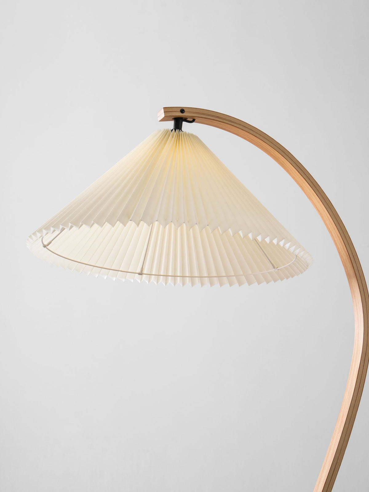 Bogen Stehlampe Buchenholz Leinen Schirm Retro Wohnzimmer | Sansoti