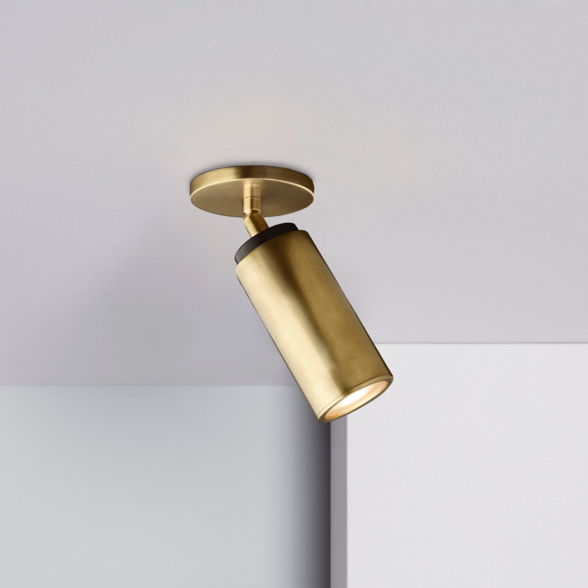 Klassische Messing-Deckenleuchte, 23 cm hoch, Flush Mount, Beleuchtung für Flur, Schlafzimmer, Badezimmer, Küche und Wohnzimmer | Sansoti
