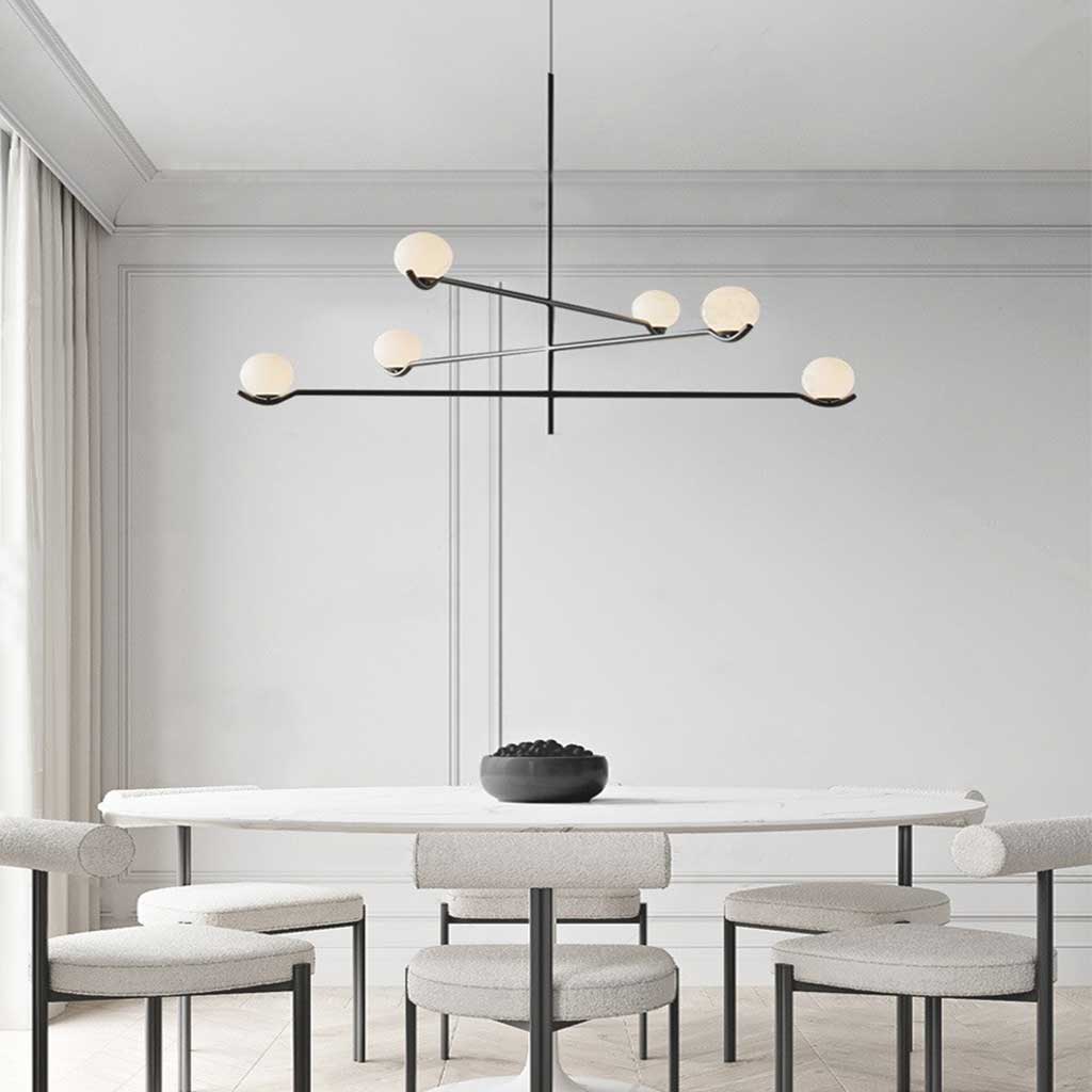 Suspension à boules en verre, lustre à plusieurs lumières noir et doré au design moderne pour salle à manger et salon | Sansoti