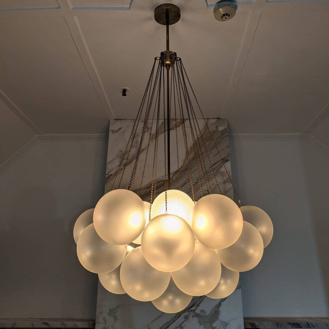 Lámpara colgante de bolas de vidrio, 19-37 bolas, metal dorado, para comedor y salón | Sansoti