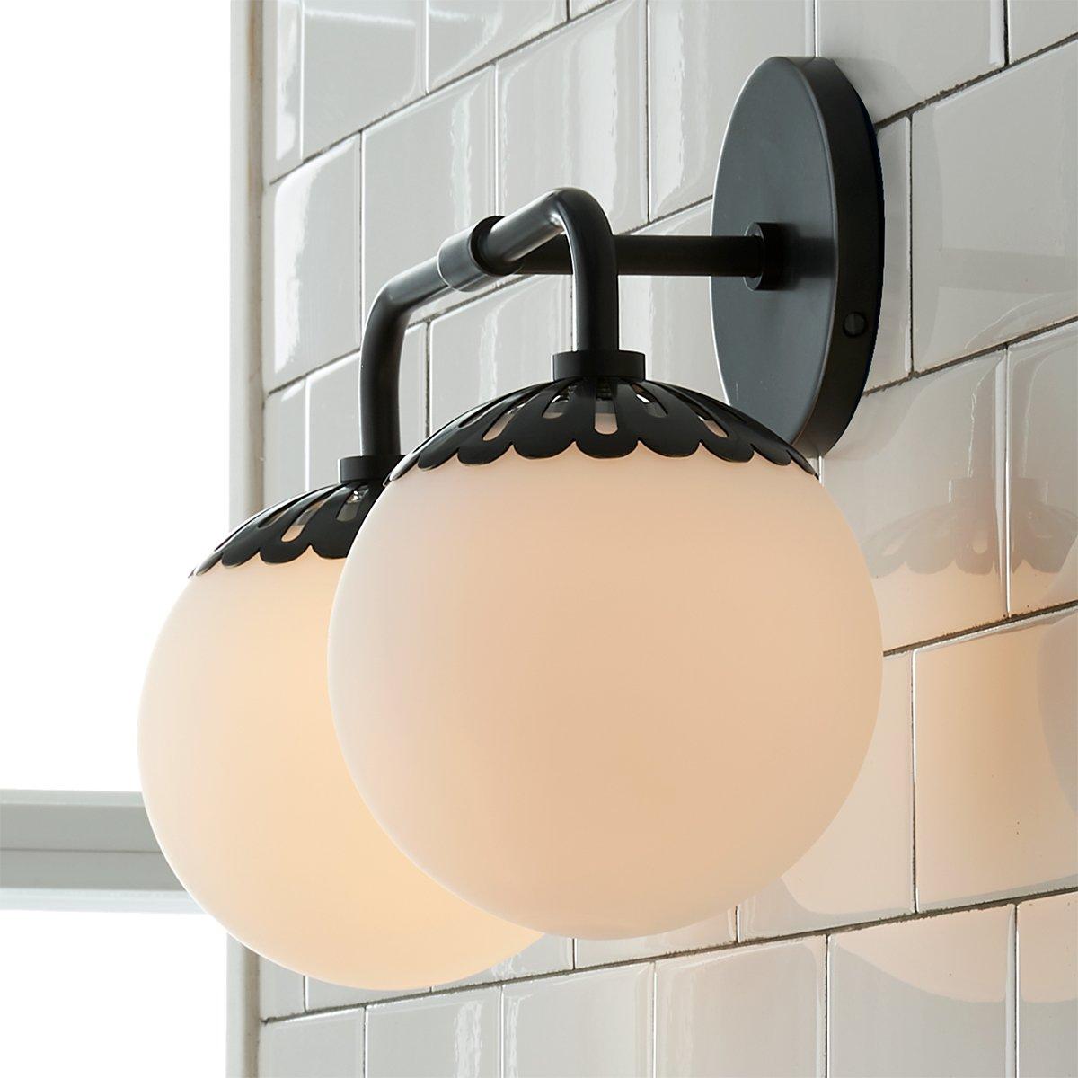 Art Deco Wall Lamp with Flower Shade and Glass Globe – Design Wall Lighting in Brass, Black, or Nickel for Living Room and Bathroom | Sansoti