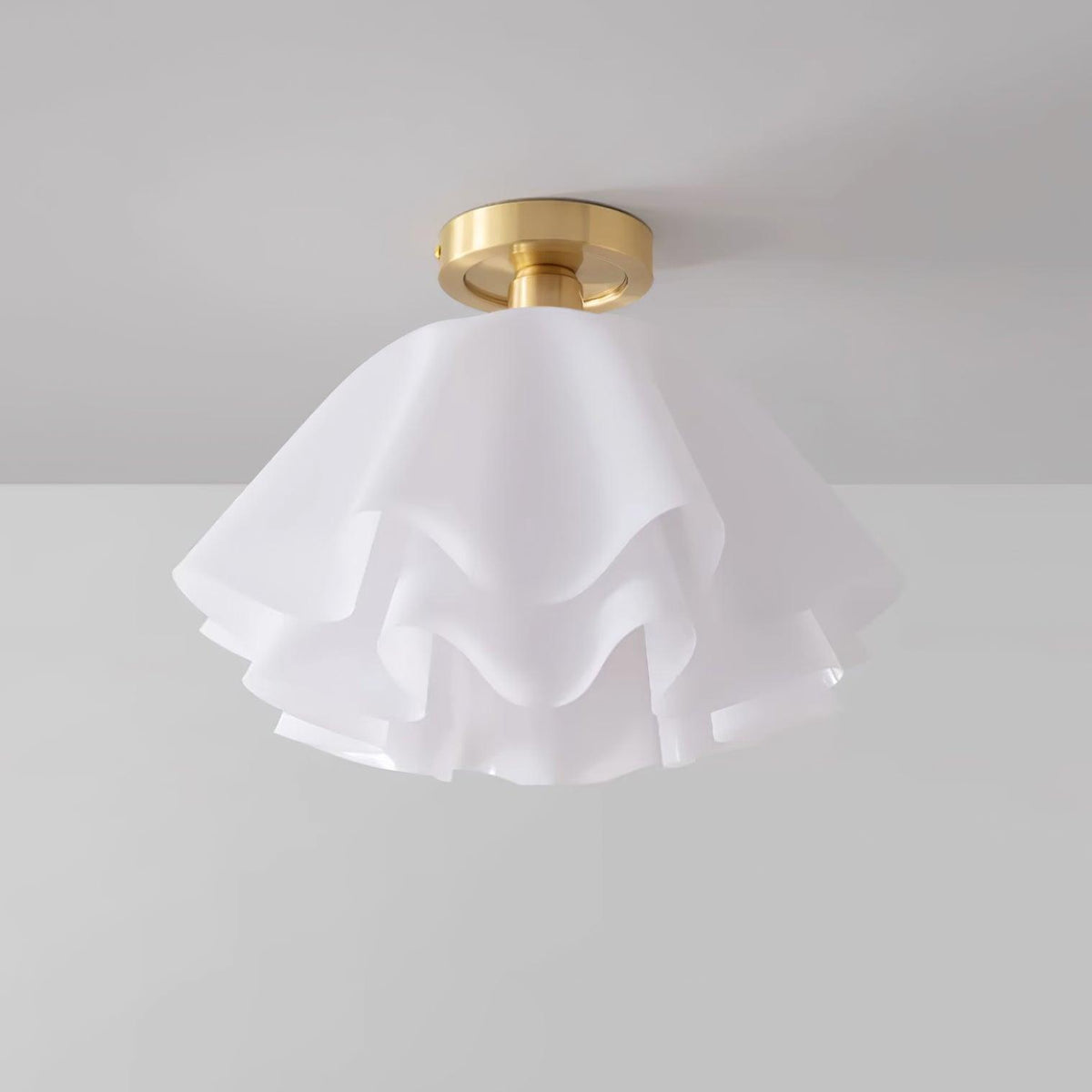 Deckenleuchte in Blumenform, modernes Faltendesign, Metall, Acryl, Wohnzimmer- und Esszimmerbeleuchtung, E26-E27-Fassung | Sansoti