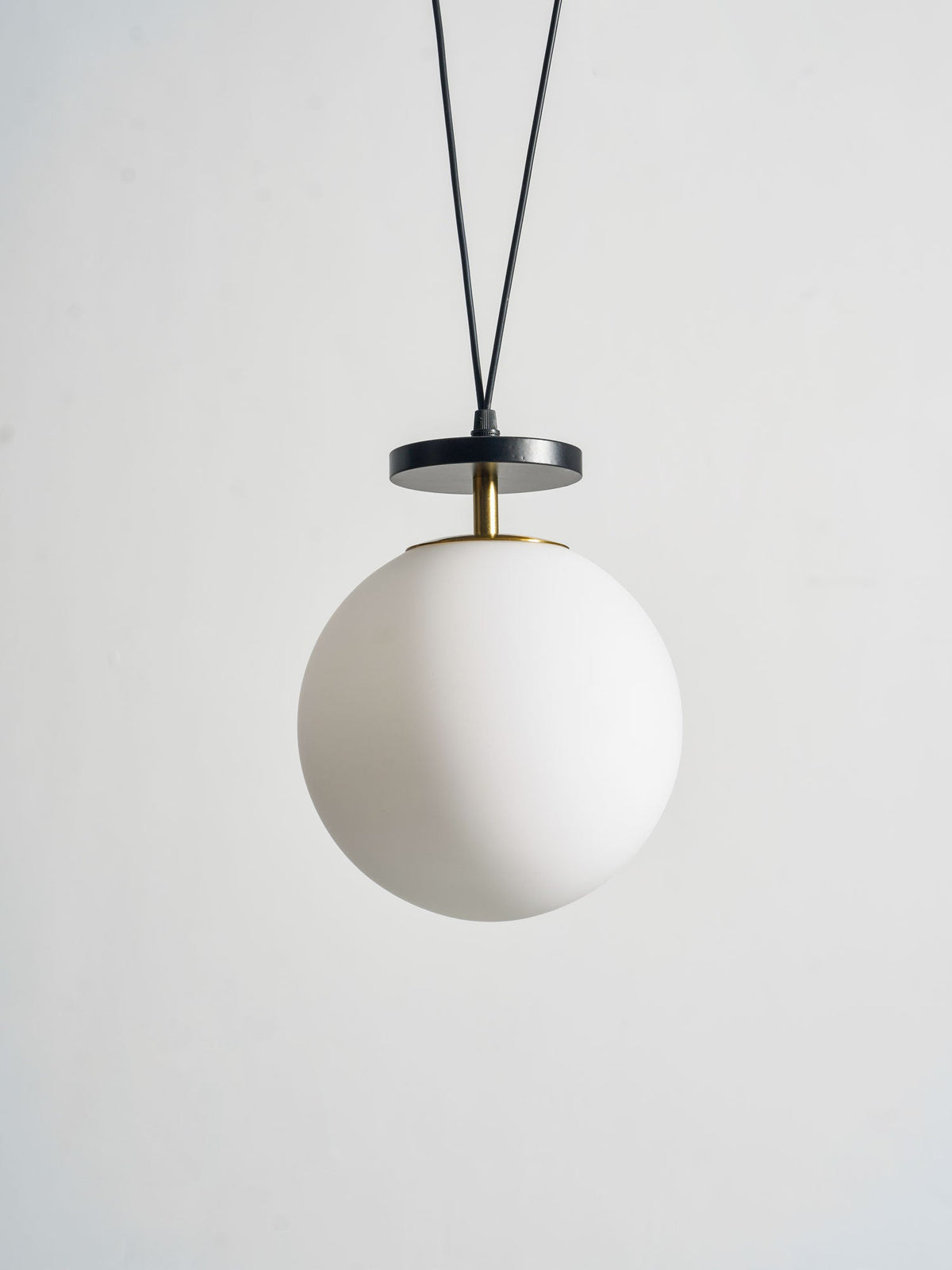 Modular geometric chandelier with abstract shapes | Sansoti