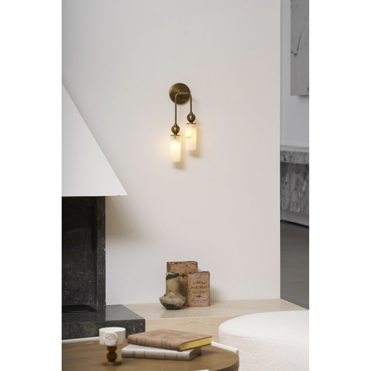 Vintage-Wandlampe mit Vogel in Messing und Alabaster – Design-Wandlampe für Schlafzimmer, Flur und Wohnzimmer mit E14-Fassung | Sansoti
