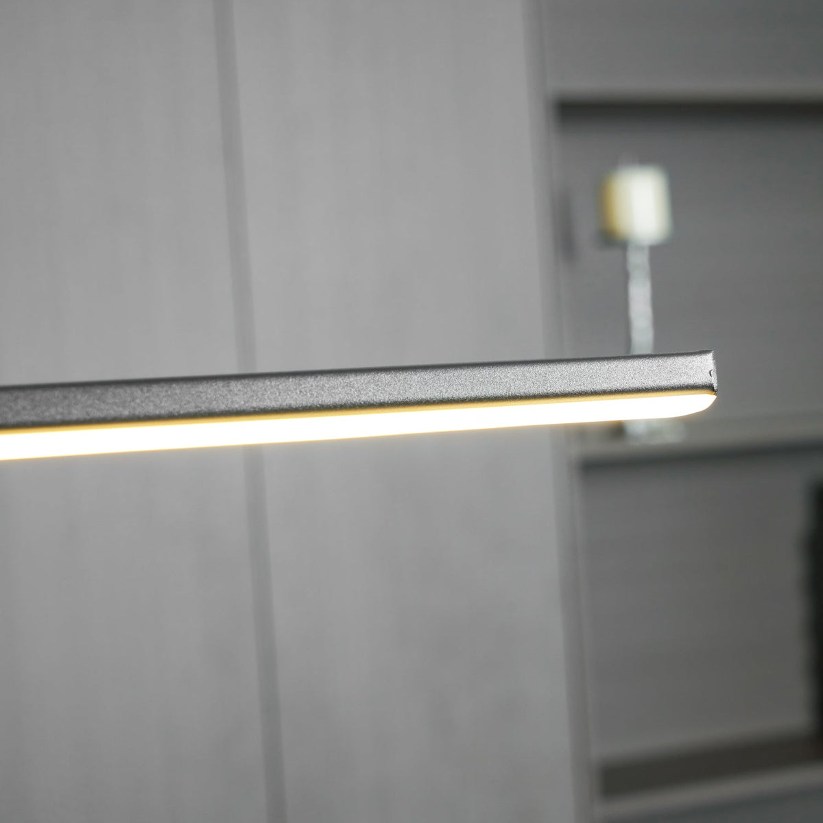 Lineaire hanglamp Links Island • 90/120/150cm • LED geïntegreerd • warm wit/neutraal/koel wit • dimbaar optie • zwart/goud • keuken-eiland boven tafel | Sansoti