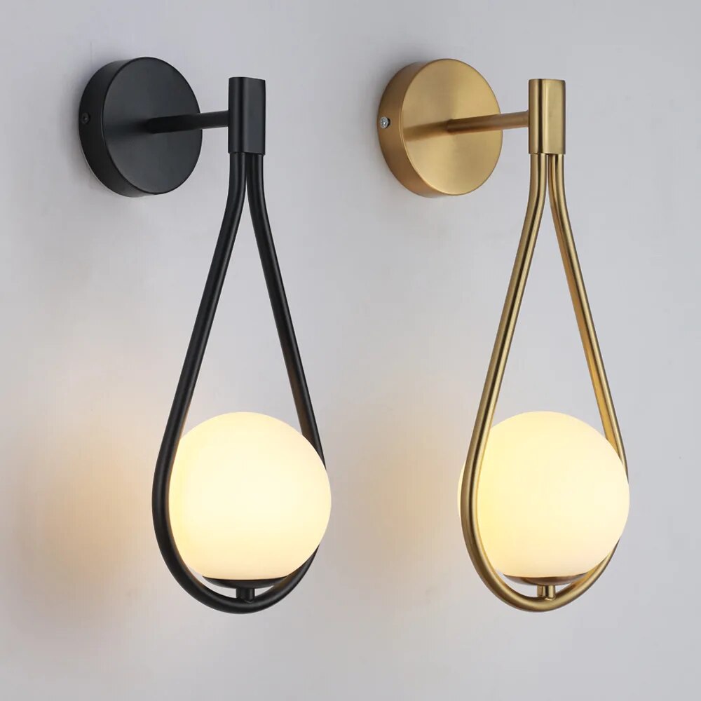 Designerska lampa ścienna Szklana i metalowa Oświetlenie LED Czarna Złota Skandynawska Nowoczesna do salonu sypialni | Sansoti