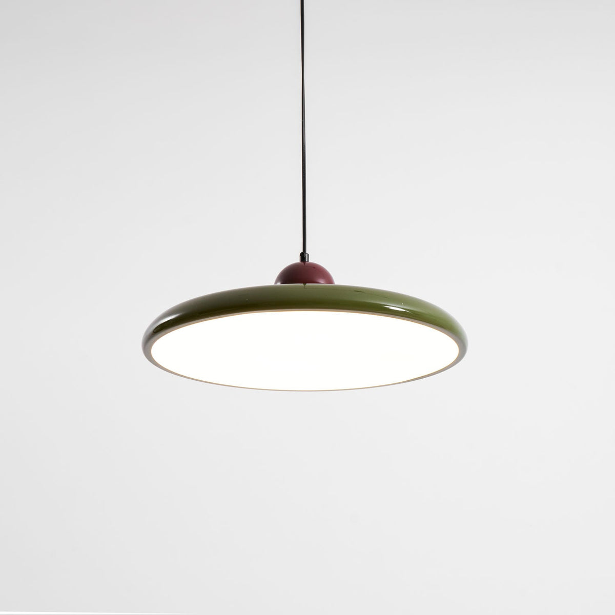 Runde Hängeleuchte mit strahlendem Scheiben-Design, dimmbar, 3 Farben, 450cm Kabel, skandinavisches Interieur, Rot, Grün, Beige | Sansoti