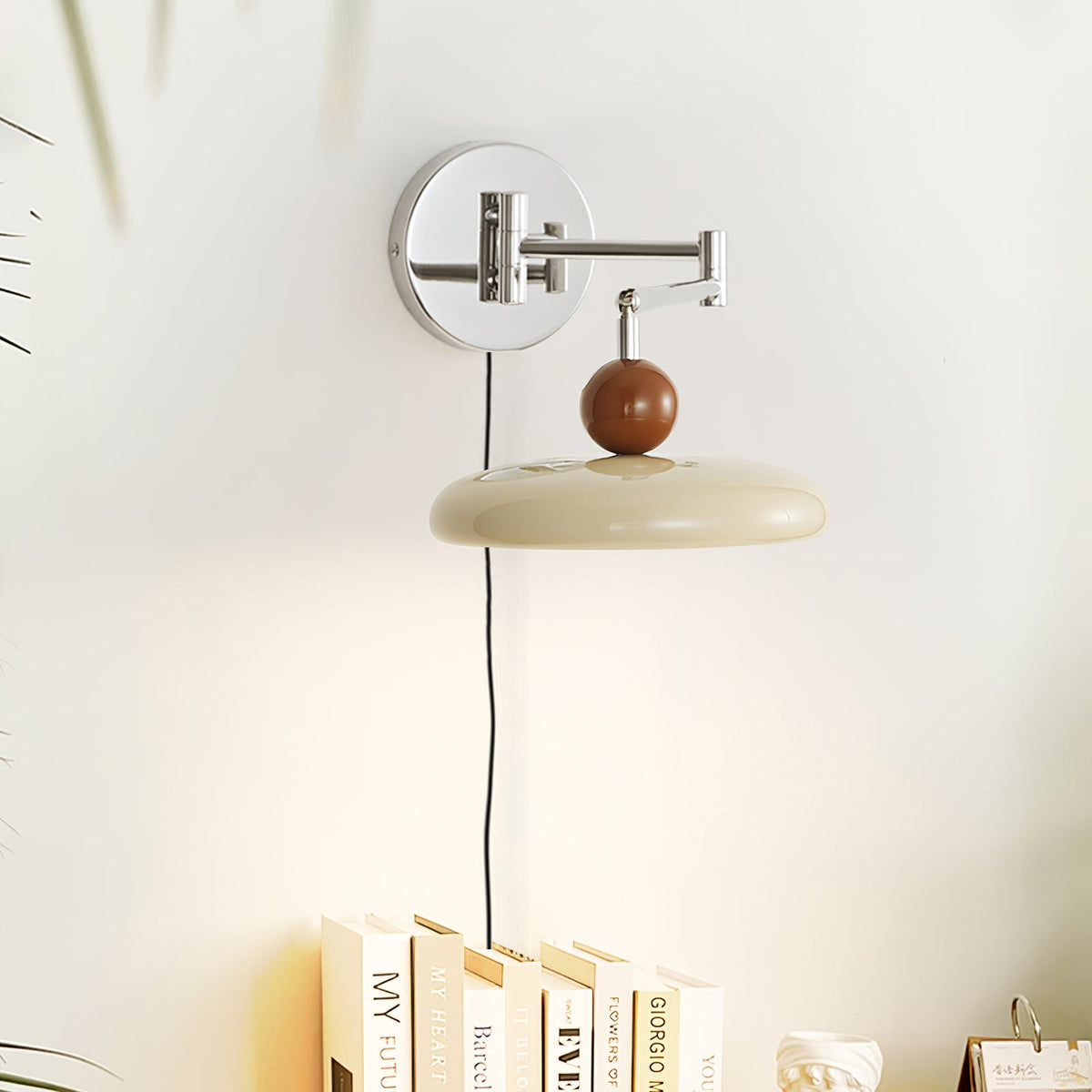 Round Plug-In Wall Light – Scandinavian Design with Integrated LED and 3 Color Temperatures | Sansoti