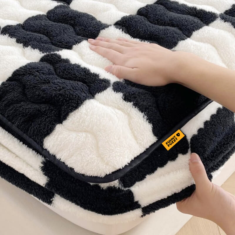 Samt-Spannbettlaken mit Karomuster, 90–220 cm, Matratzenbezug mit elastischem Rand, hochwertige weiche Bettwäsche | Sansoti