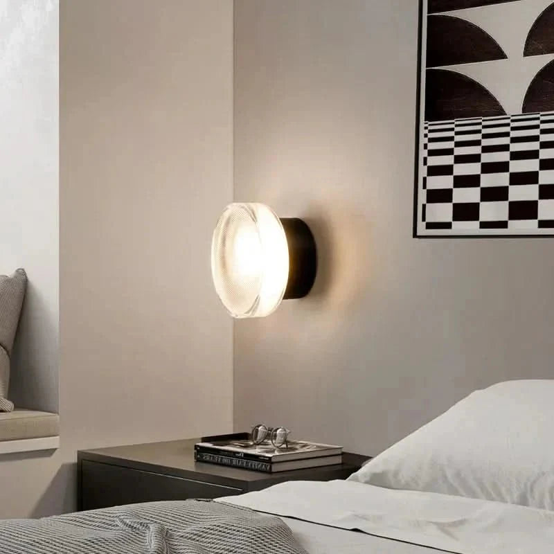 Applique murale LED dimmable aluminium verre moderne pour hall et chambre, éclairage intérieur élégant, lumière blanche chaude, 30 cm, design élégant pour salon | Sansoti