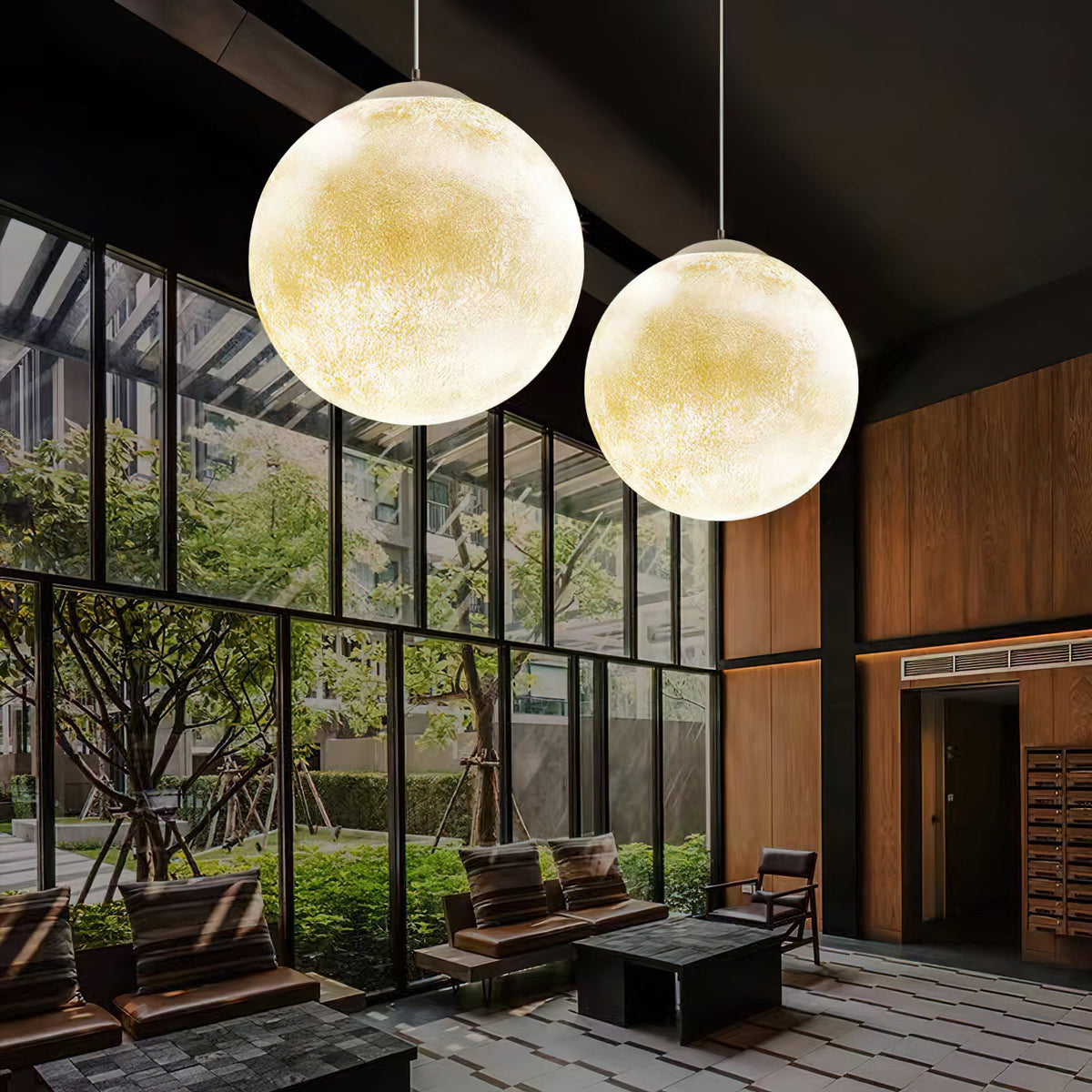 Suspension Lune – Texture Réaliste – 8 Tailles Disponibles – Boule de Lune Romantique pour Chambre Salle à Manger Chambre d’Enfant – Lumière Chaude Dimmable – Adaptateur Plafond Incliné Inclus | Sansoti