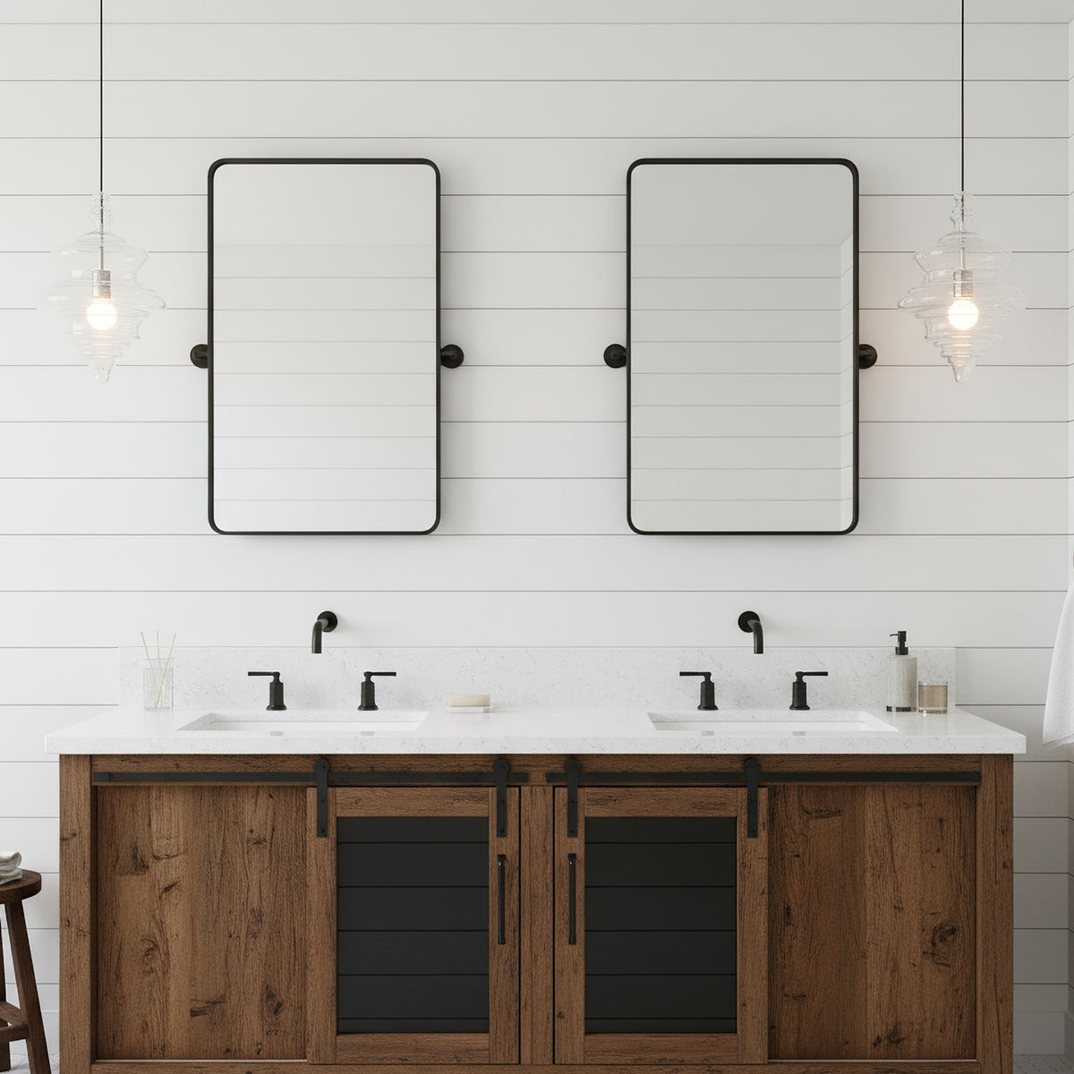 Suspension inspirée de l'Opéra Métropolitain avec silhouette fluide – verre fait main transparent, opale ou ambre – câble réglable 150 cm | Sansoti