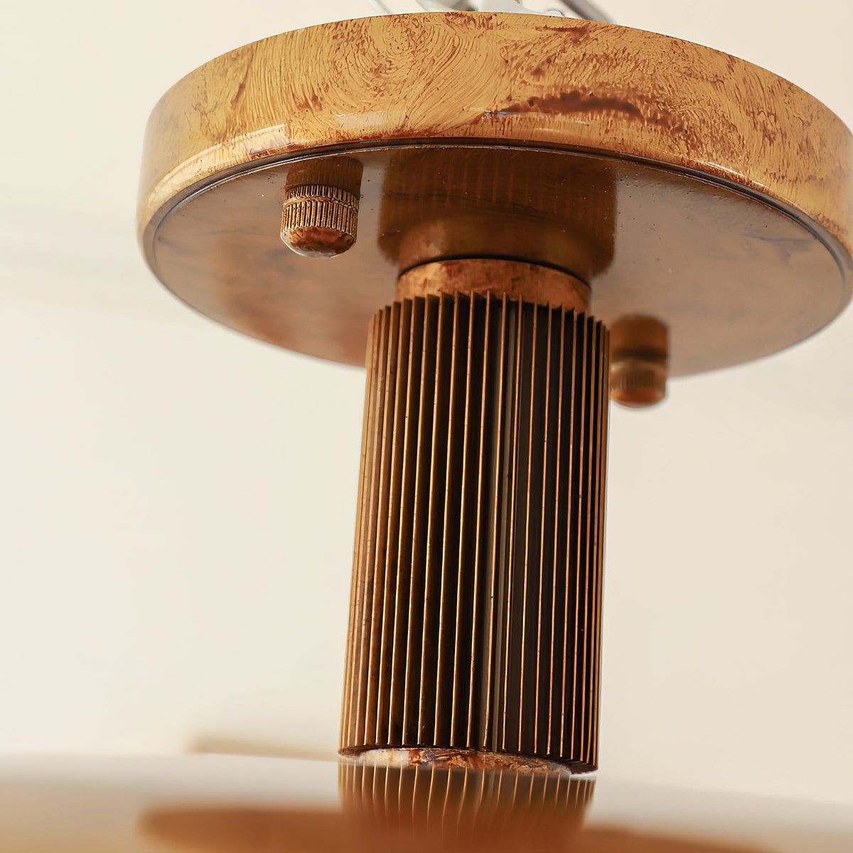 Design-Deckenlampe aus Glas und Metall mit integrierter LED – moderne runde Deckenleuchte in Gold, Weiß oder Nickel, 50 cm | Sansoti