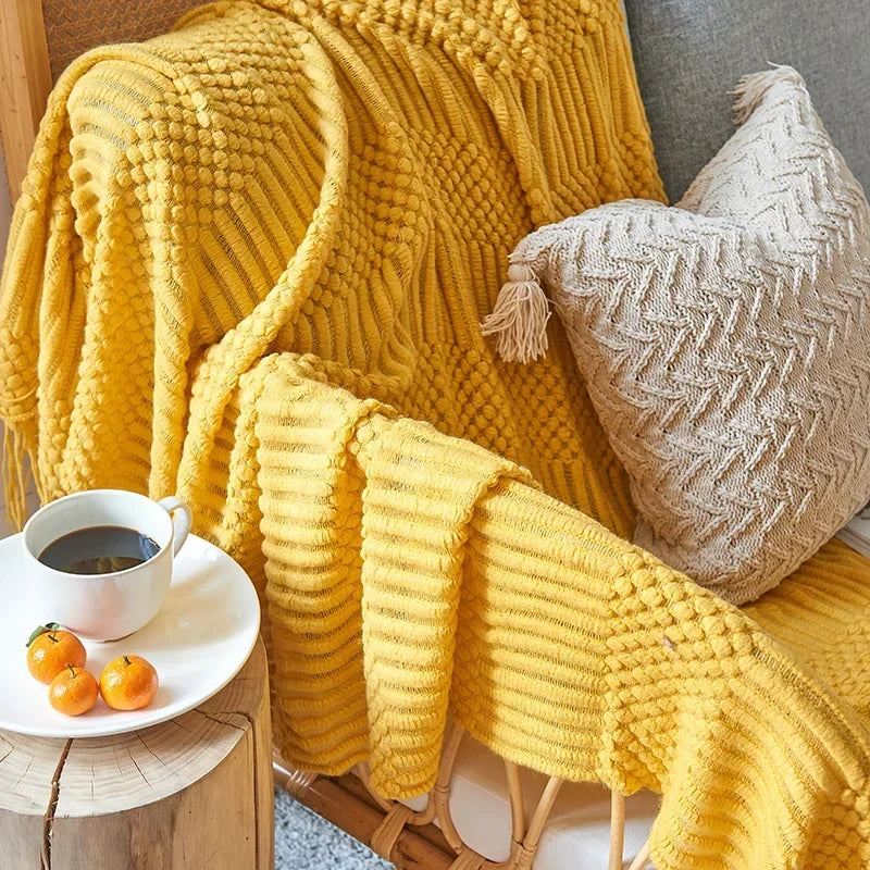 Knitted Acrylic Throw, Soft and Warm, Scandinavian Pattern, Sofa Blanket, Bedroom and Living Room Decorative Blanket | Sansoti
