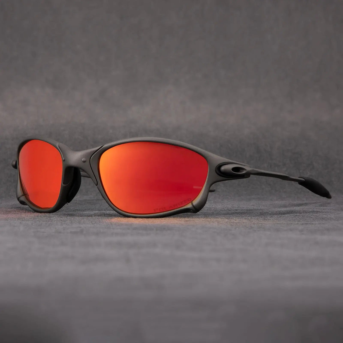 Gafas de sol deportivas polarizadas con montura metálica y lentes de espejo rojas, protección UV400 para ciclismo, conducción, deportes acuáticos y actividades al aire libre | Sansoti