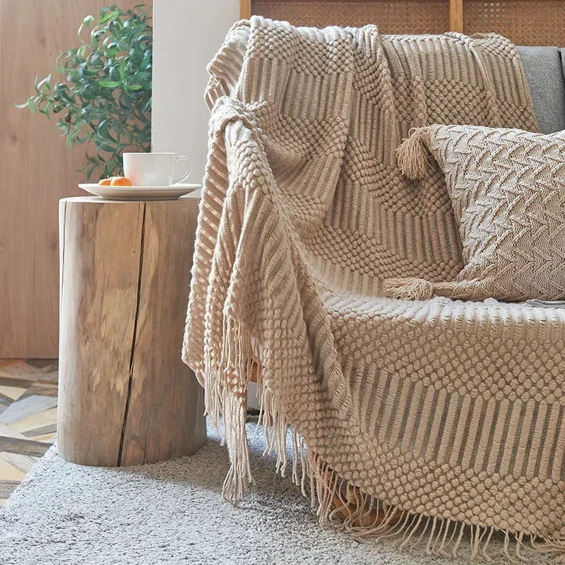 Knitted Acrylic Throw, Soft and Warm, Scandinavian Pattern, Sofa Blanket, Bedroom and Living Room Decorative Blanket | Sansoti