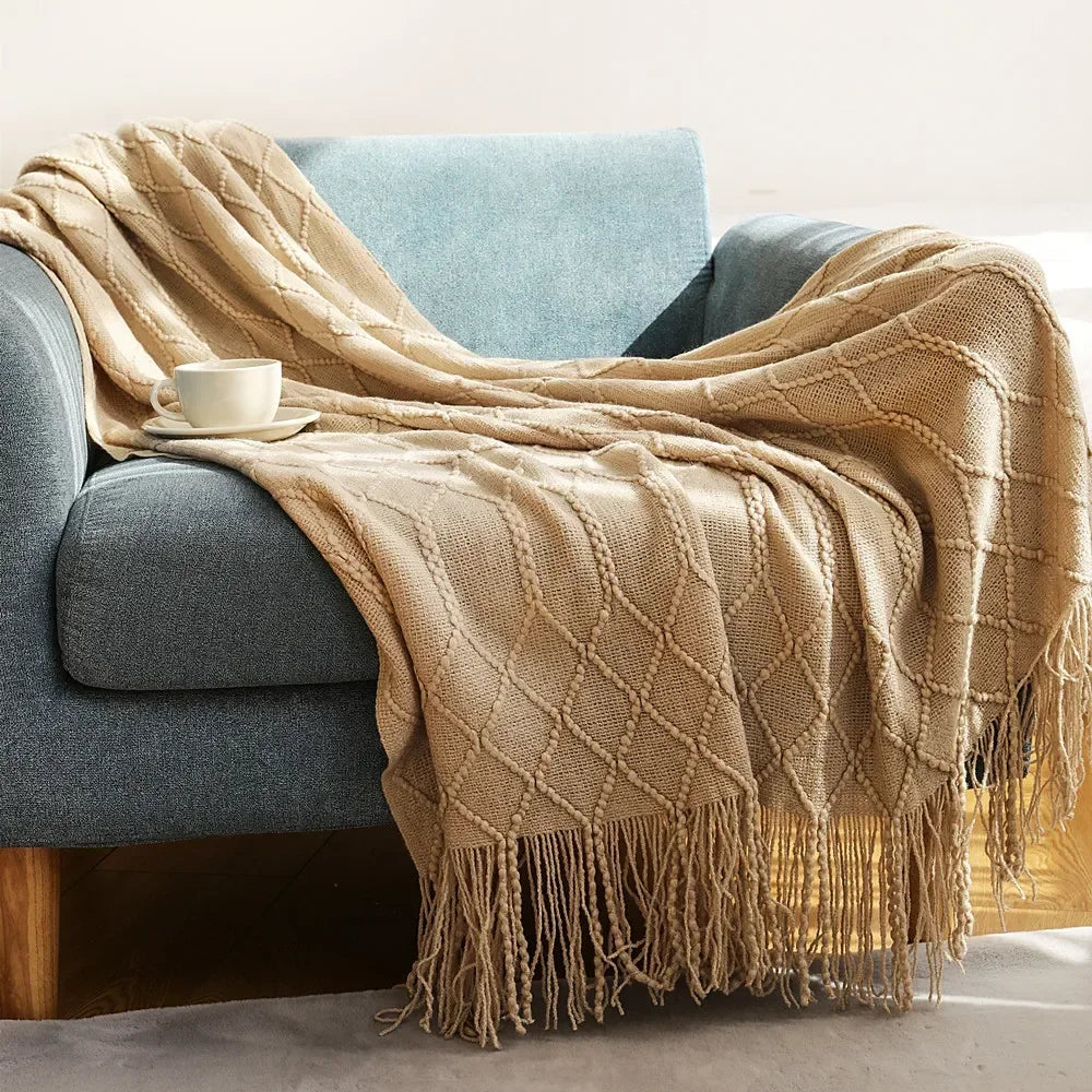 Knitted Acrylic Throw, Soft and Warm, Scandinavian Pattern, Sofa Blanket, Bedroom and Living Room Decorative Blanket | Sansoti