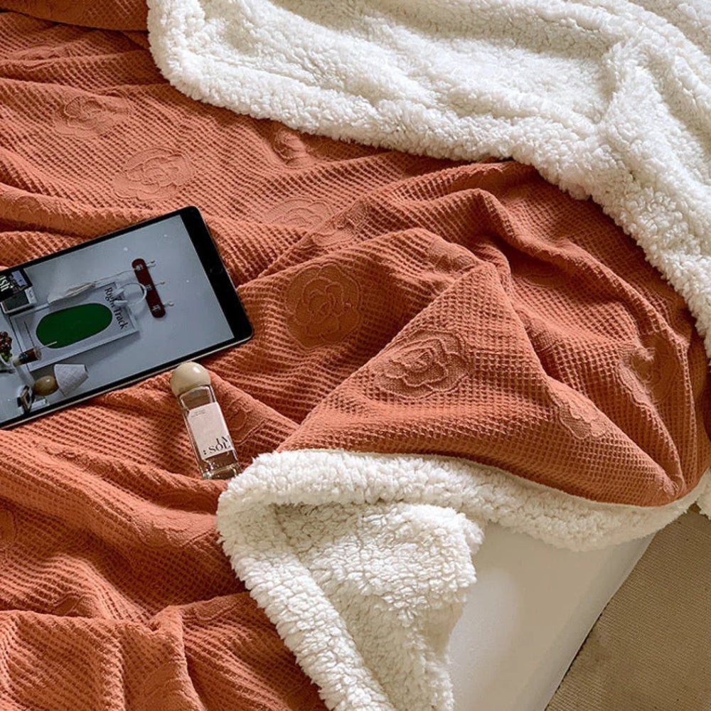 Dubbellaagse Sherpa Plaid Geëmbosseerd Bloemmotief Warme Deken Woonkamer Slaapkamer Zachte Fleece Plaid | Sansoti