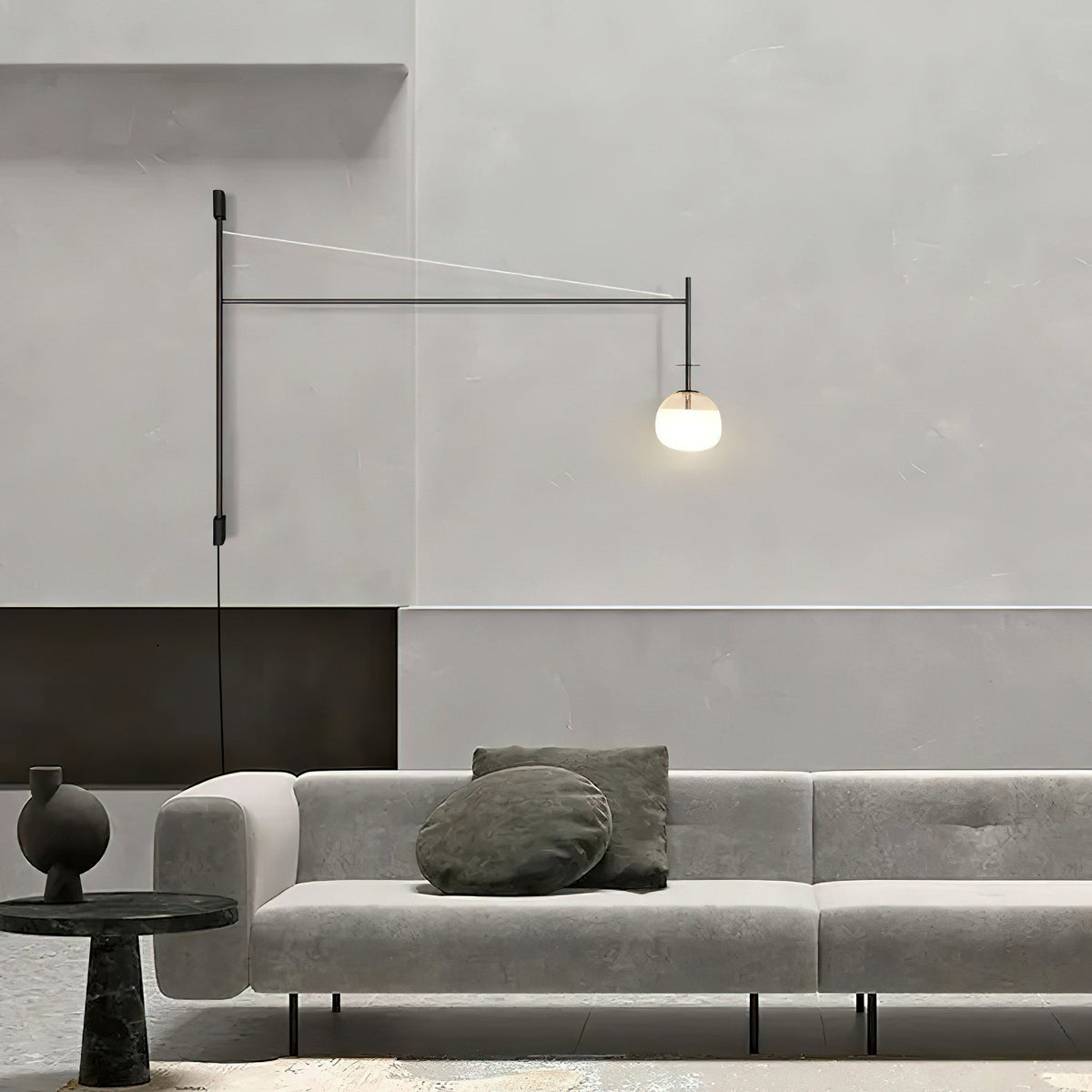Verstelbare Wandlamp met Zwenkarm | Mondgeblazen Glazen Kap | Stekkermodel | Sansoti