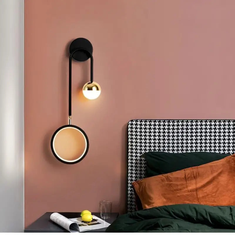 Aplique de pared escandinavo de aluminio negro, 48cm, LED regulable, diseño moderno | Sansoti