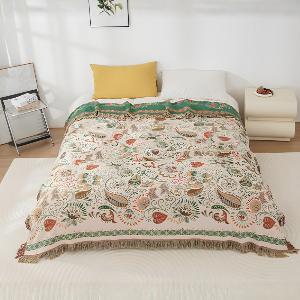 Wendbare Boho-Plaid mit Herbstblättern und Quasten – Weiche Baumwoll-Gaze-Decke für Sofa und Bett | Sansoti