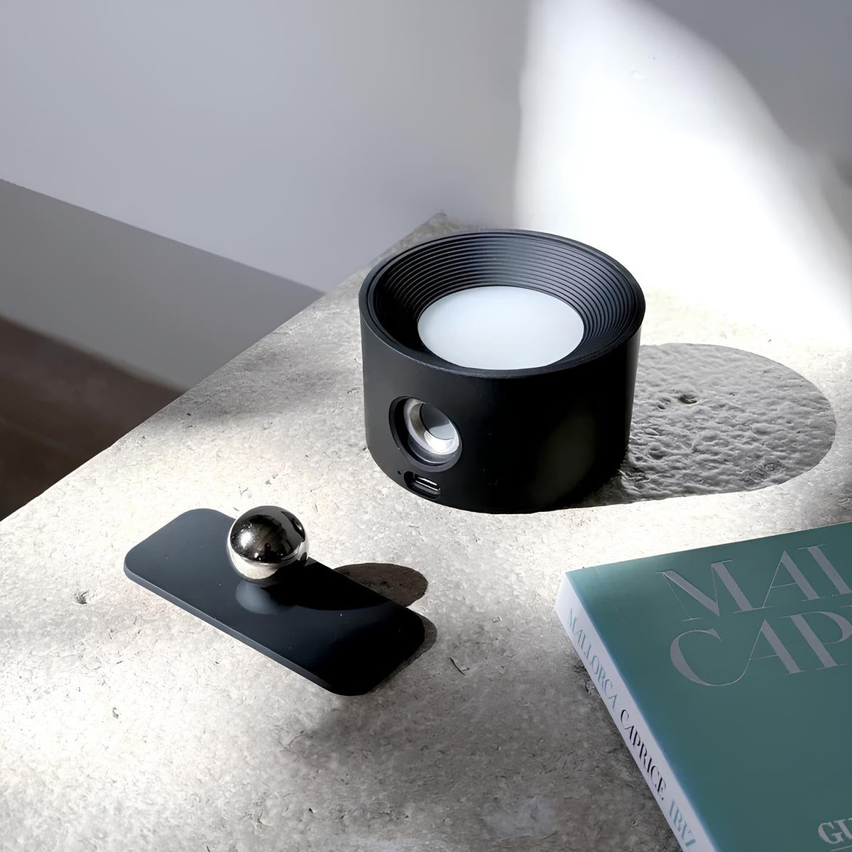 Wall Lamp Wireless Magnetic 360° Rotatable Rechargeable LED Stick On | Sansoti
