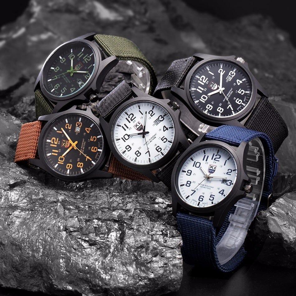 Sportliche Herrenuhr mit LED-Beleuchtung, Chronograph, wasserdicht bis 50 Meter, für Outdoor-Aktivitäten | Sansoti