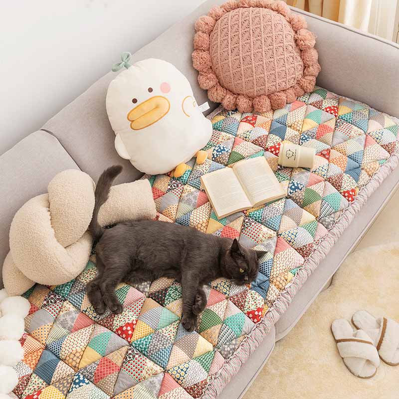 Cotton sofa cover with quilted protective layer 60x180cm non-slip furniture protector seat covers in various colors | Sansoti