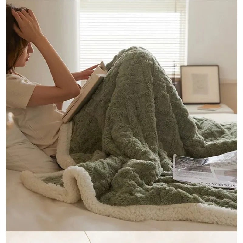 Weiche Fleece-Decke Dunkelbraun Grün Gelb Beige Blau Weiß Schwarz Leichtgewichtige Warme Kuscheldecke für Sofa und Bett Winterdecke für kalte Abende Schlafzimmer Wohnzimmer | Sansoti